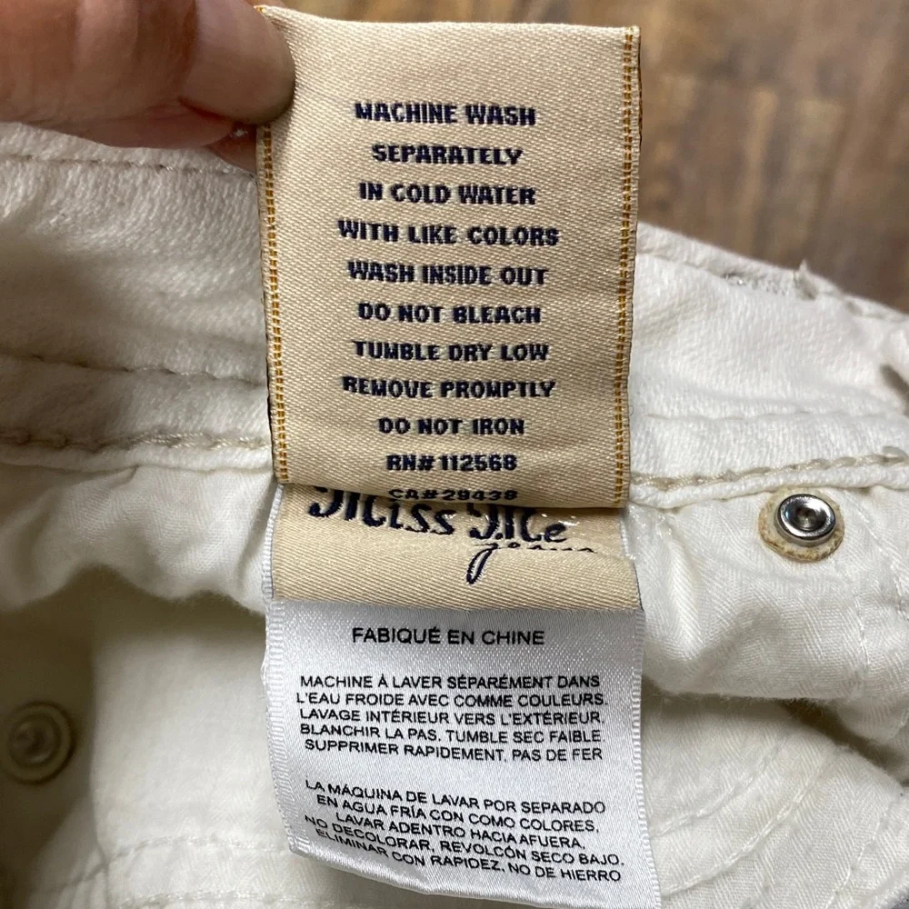 Miss Me‎ size 25 white capris Jeans with embroidery embellished pockets stretch - Picture 13 of 14